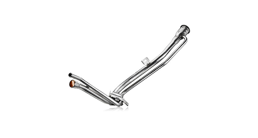 Mehrteilige gebogene Metallrohre mit Anschlussstücken für Automotive-Abgas- und Leitungssysteme.